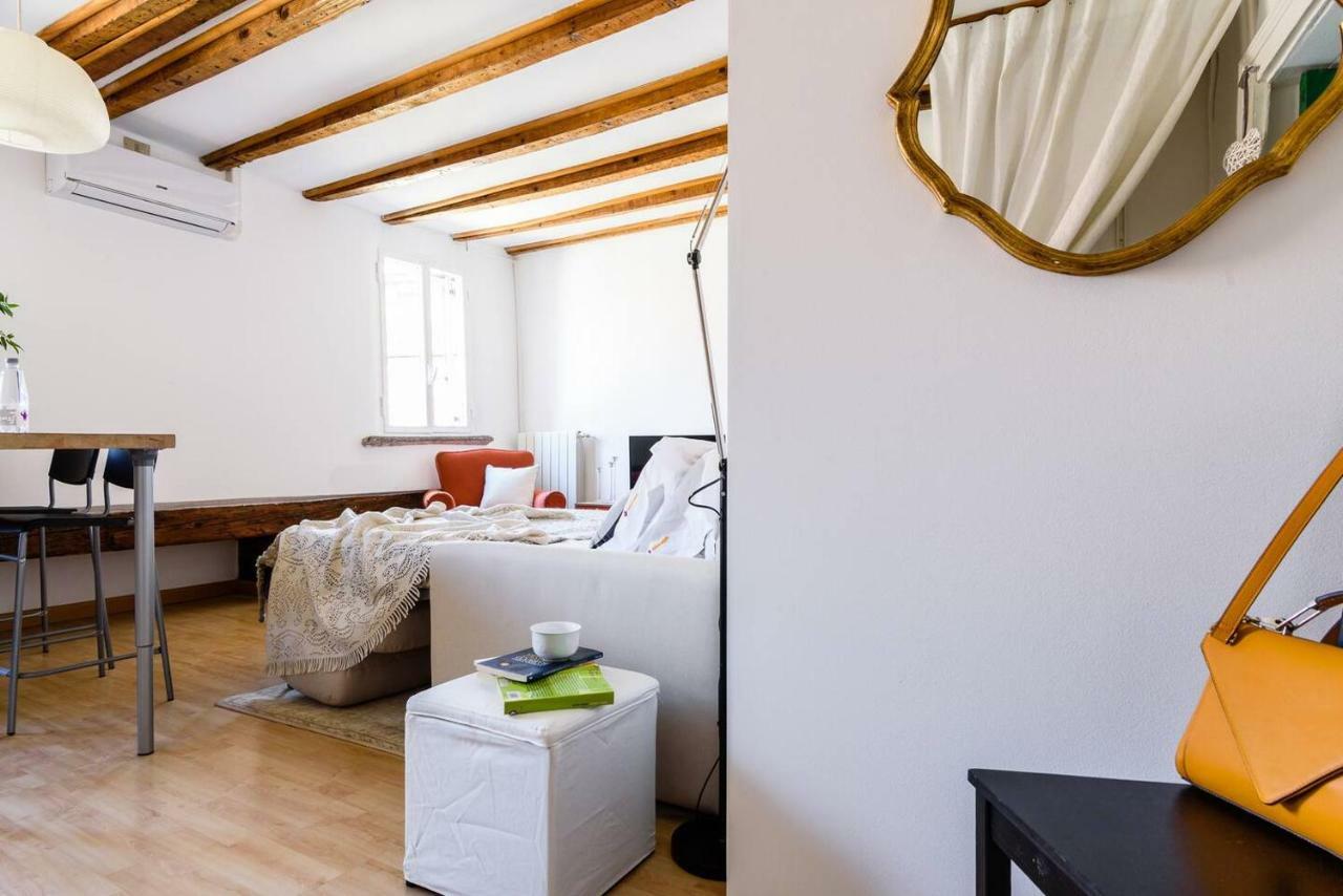 Altido Cozy Apt For 4 Close To Basilica Di Sant'Ambrogio Milan Exterior photo